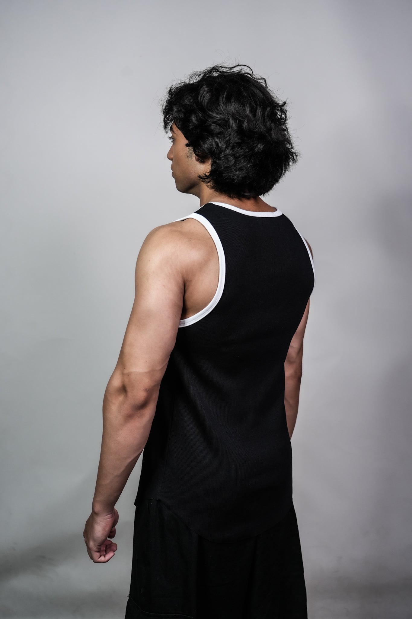 BLACK TANK